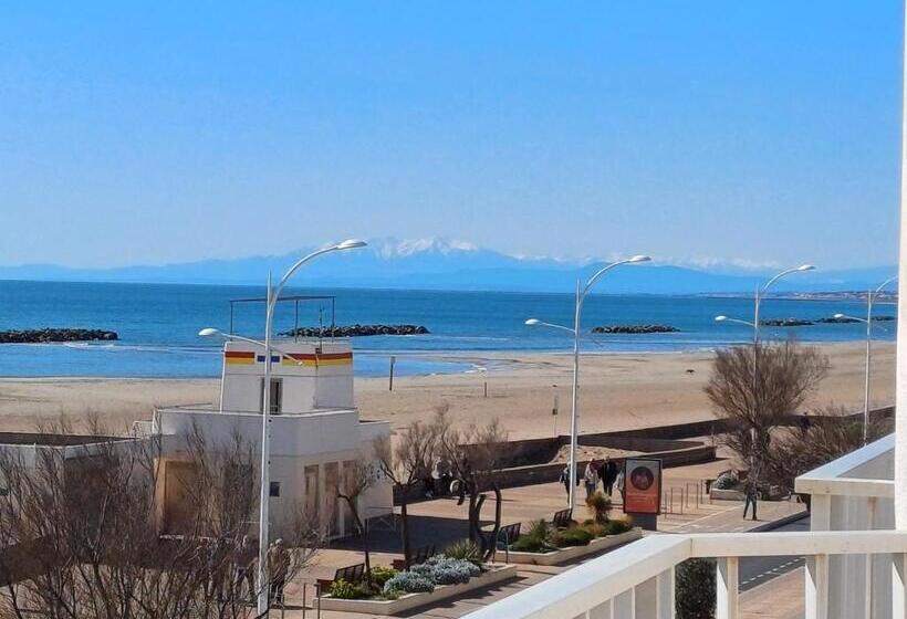 غرفة قياسية مطلّة علي البحر مزوَّدة بشُرفة, Hôtel De La Mer