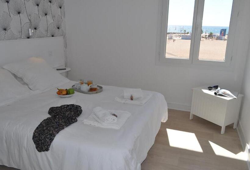 غرفة عائلية, Hôtel De La Mer