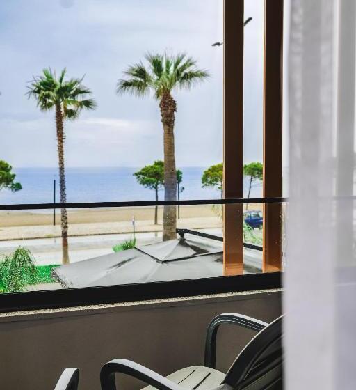 חדר דלוקס נוף לים, Miramare Boutique