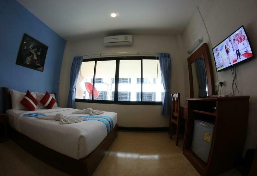 디럭스 룸, Myplace@surat