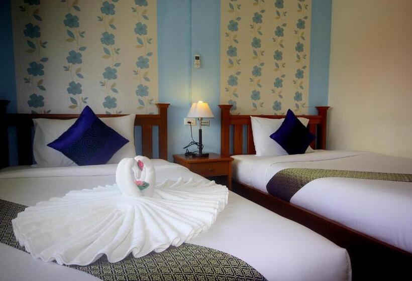 디럭스 룸, Myplace@surat