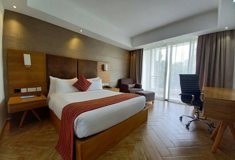 اتاق استاندارد, The Alps