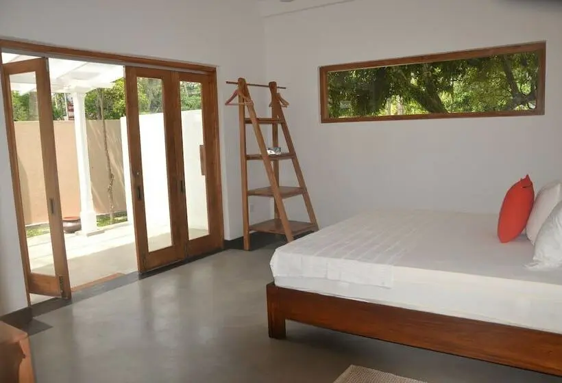 デラックスルーム, Bobo S Bed & Breakfast