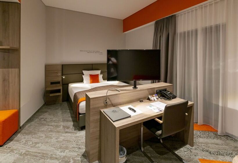 ジュニアスイート, Modi