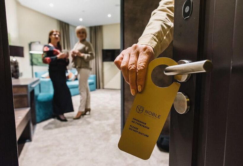 اتاق سوپریور, Noble Boutique