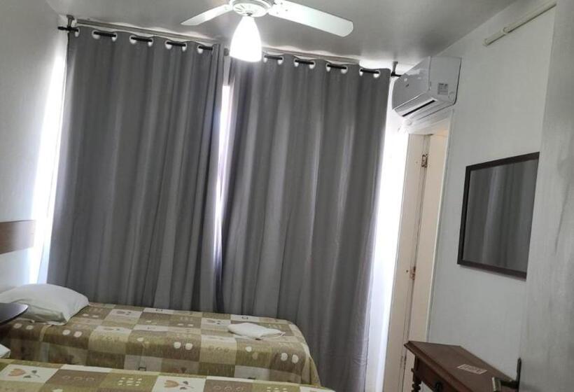 스탠다드 룸, Taufik