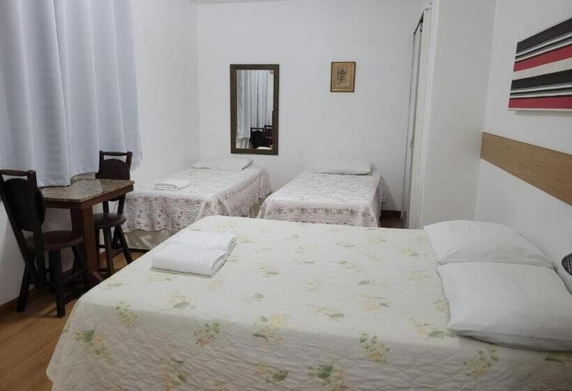 스탠다드 트리플 룸, Taufik