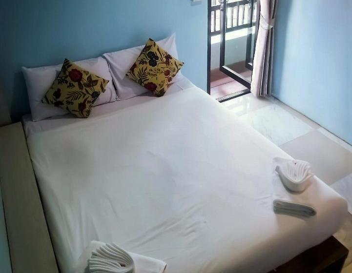 기본룸, The Guest Hotel Krabi