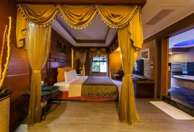 اتاق سوپریور, Lestar Motel