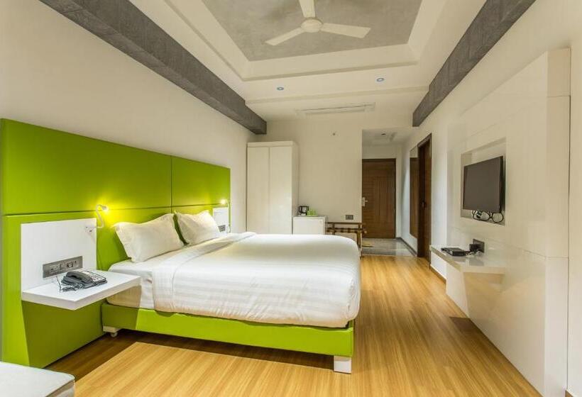 חדר אקזקיוטיב, Abika Elite