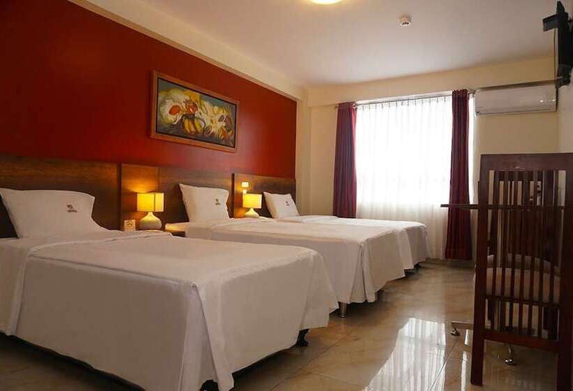 Номер Стандарт Трехместный, Central