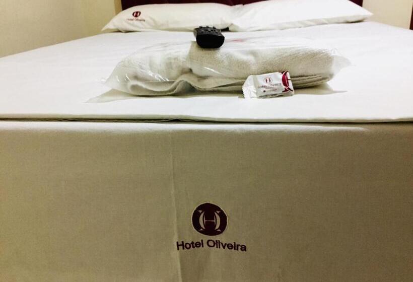 スタンダードルーム, Oliveira