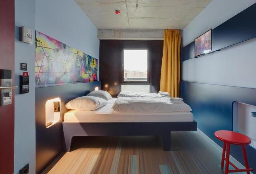 غرفة قياسية, Meininger Hotel Berlin East Side Gallery