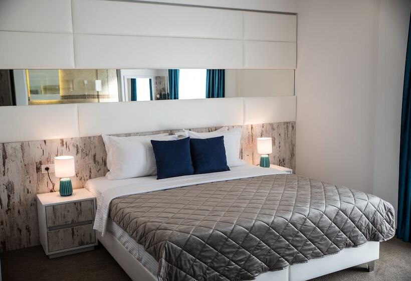 اتاق استاندارد, Salina