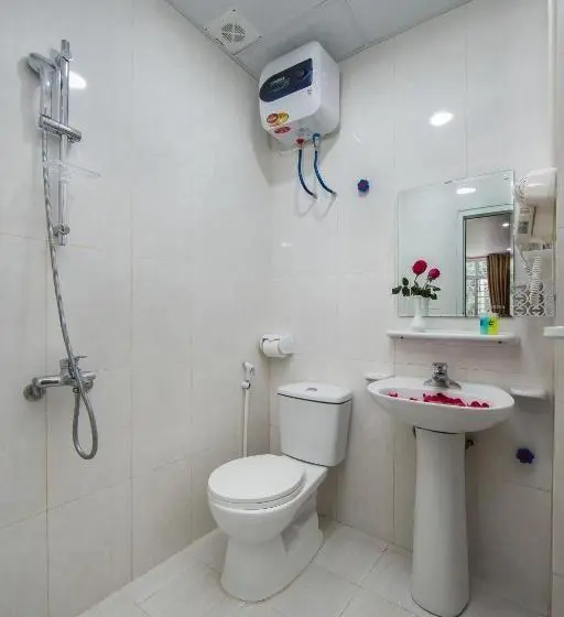 اتاق خانوادگی با چشم‌انداز کوه, Catba Cannon Fort Hotel & Spa