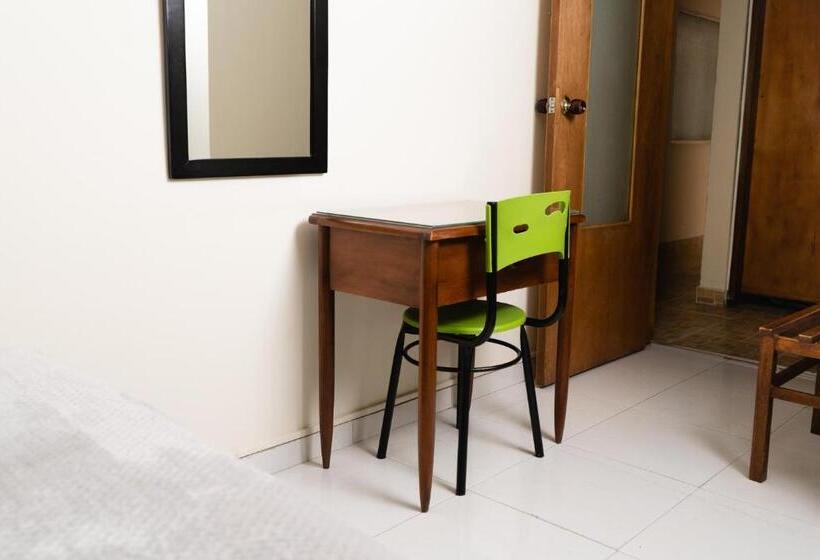 اتاق استاندارد, Juanambu