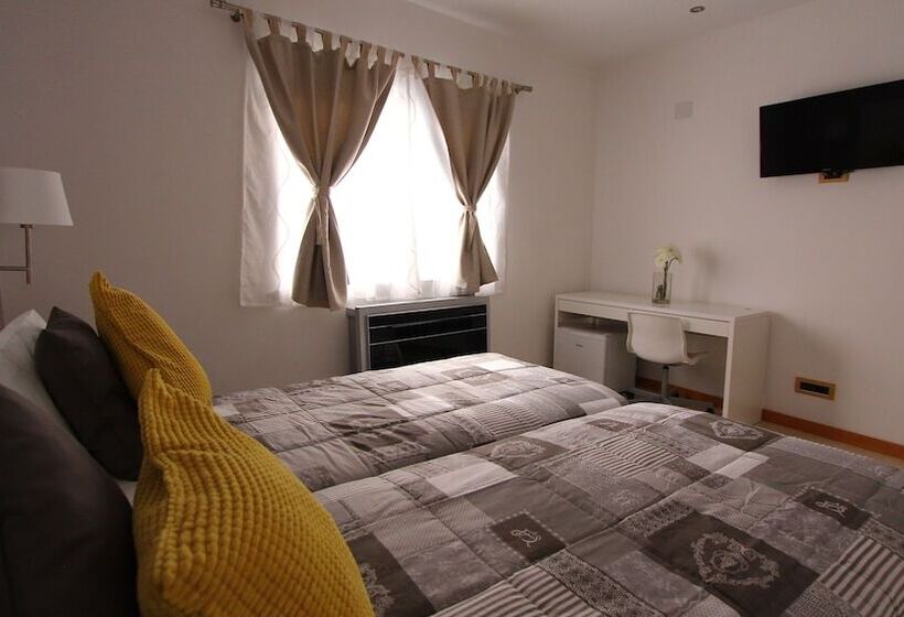 غرفة قياسية, Morenos Boutique