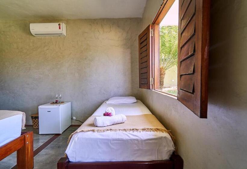 豪华三人间, Pousada Bate Vento