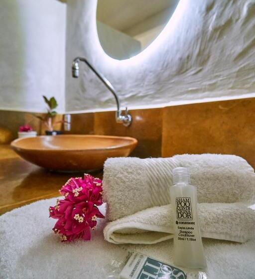 豪华三人间, Pousada Bate Vento