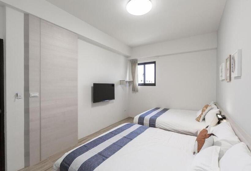 اتاق کلاسیک چهارنفره, 515 B&b