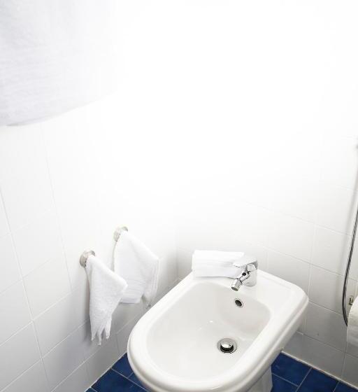 اتاق استاندارد سه نفره, Art 4 You Cascais Suites