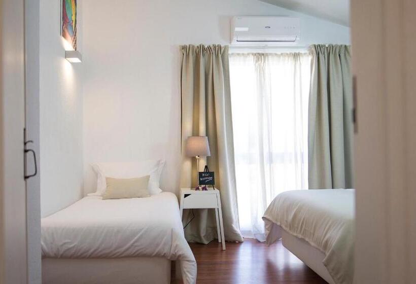 חדר סטנדרט לשלושה, Art 4 You Cascais Suites