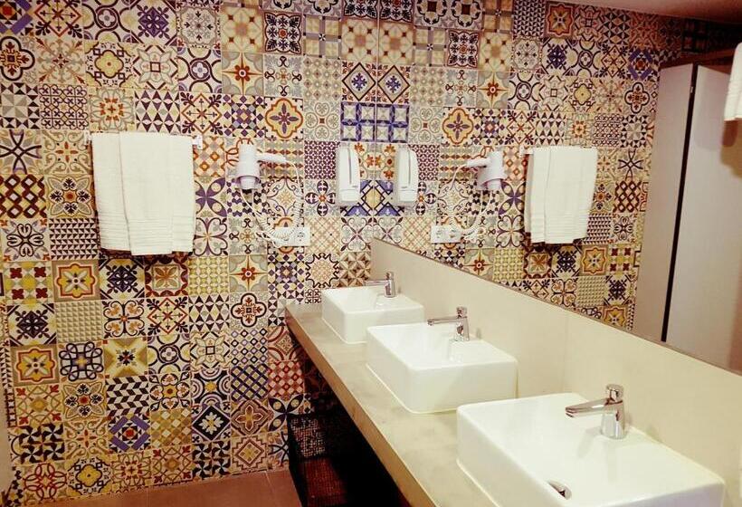 اتاق استاندارد چهار تخته, Art 4 You Cascais Suites