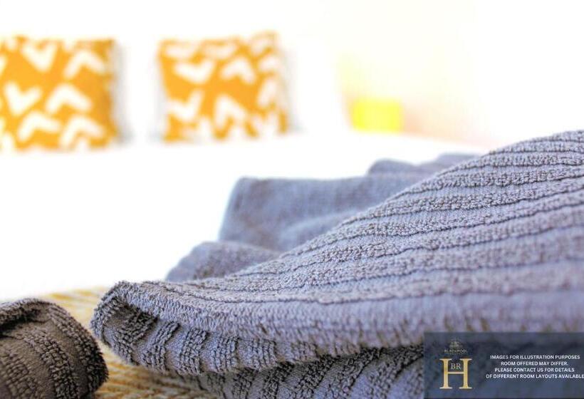 جناح عائلي, Mojitos Group Hotel Blackpool