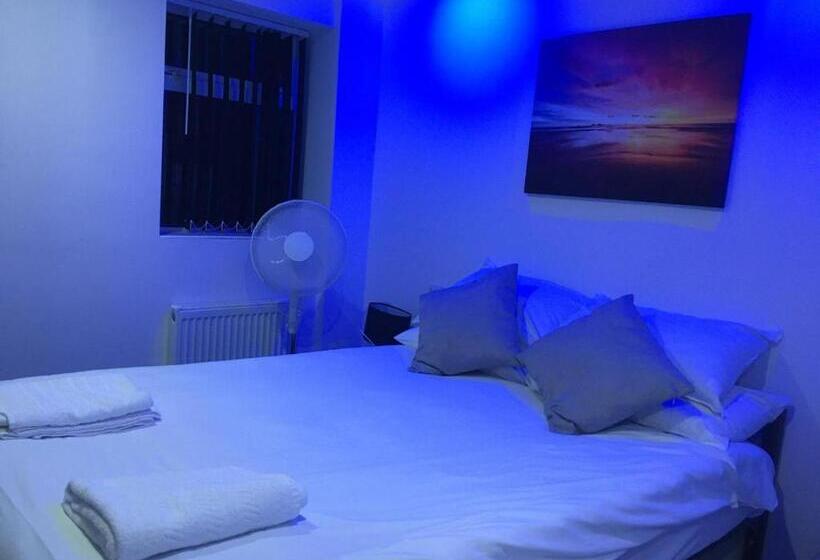 Suíte Familiar, Mojitos Group Hotel Blackpool