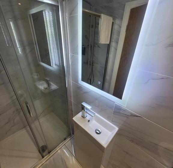 غرفة قياسية رباعية, Mojitos Group Hotel Blackpool