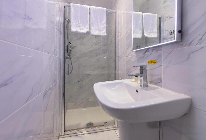 غرفة قياسية رباعية, Mojitos Group Hotel Blackpool