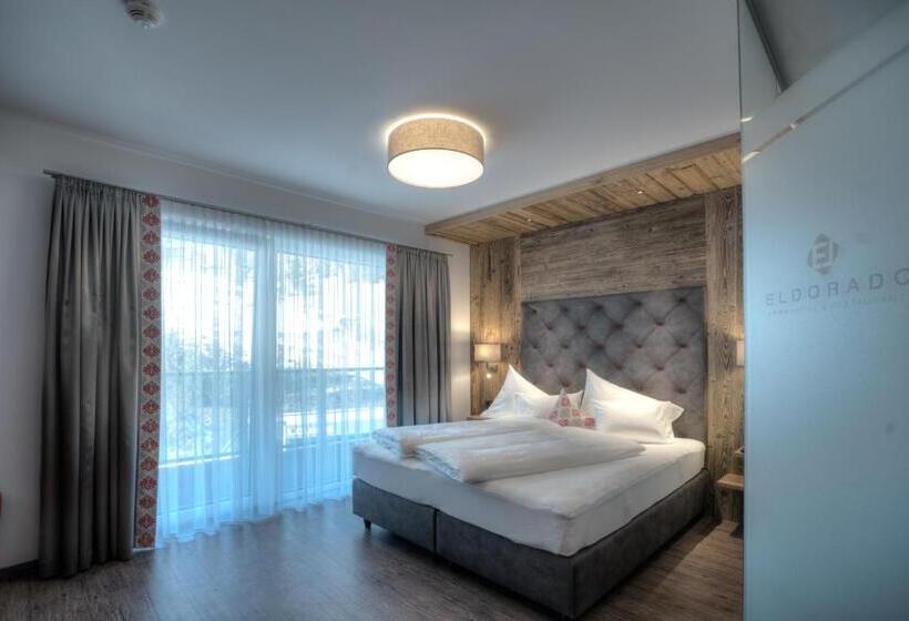 Трехместный Номер Стандарт с Балконом, Eldorado