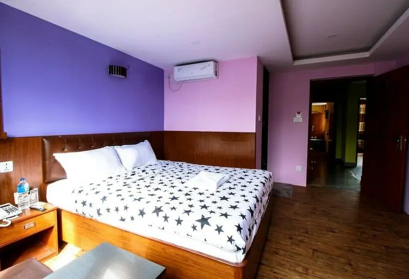 اتاق استاندارد, Everest Holiday Inn