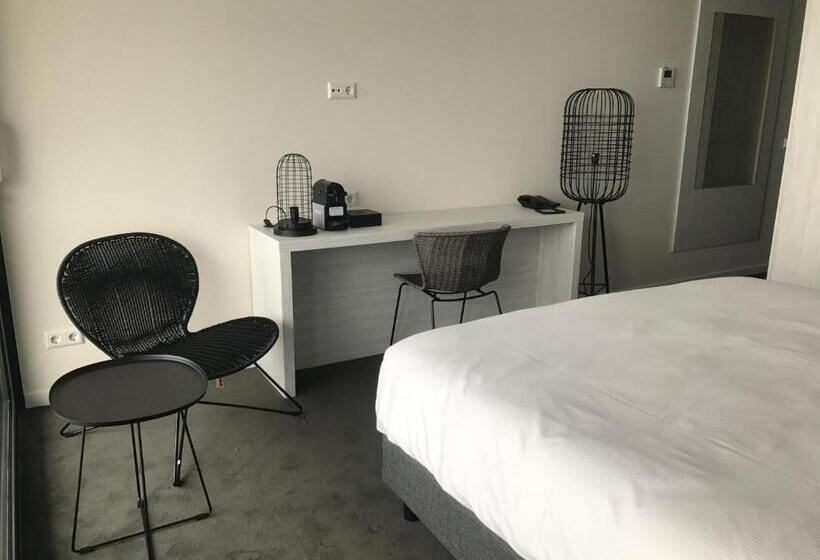 Номер Deluxe Вид на Озеро, Fletcher Hotel Restaurant Het Veerse Meer