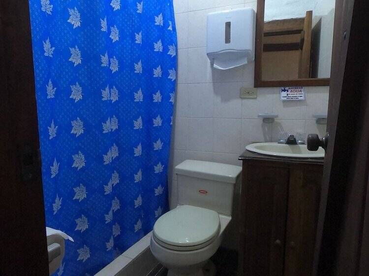 اتاق استاندارد یک نفره, Hostal Inti Luna