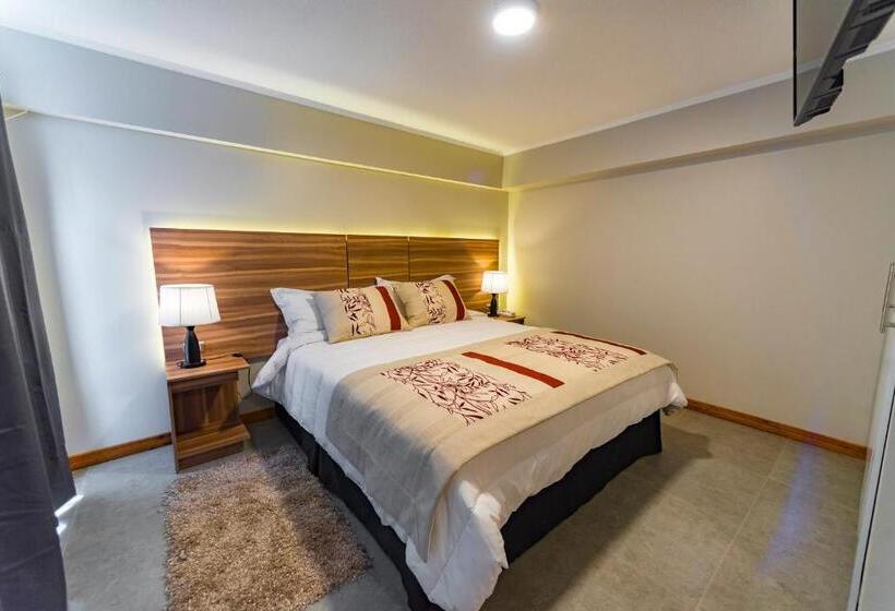 סוויטה משפחתית, Insigne