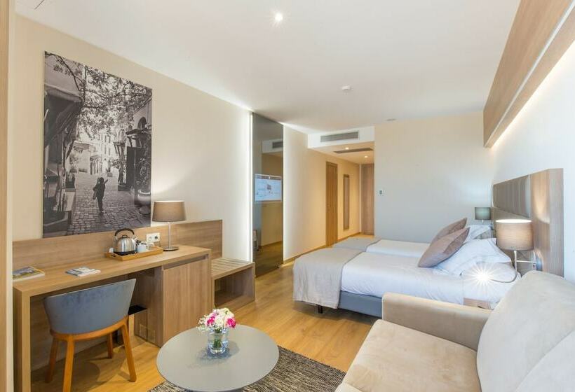 اتاق سوپریور, Lamaraz Hotels