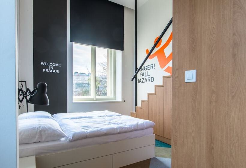 اتاق خانوادگی, Meetme23