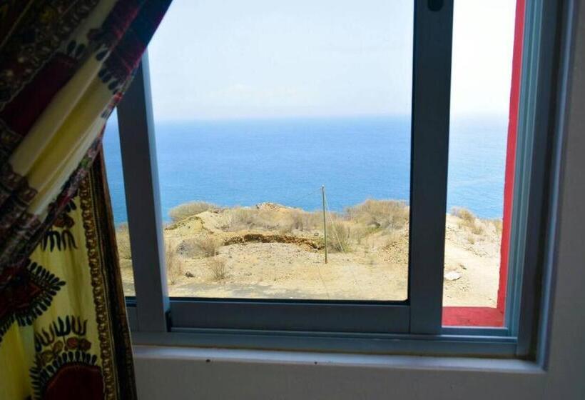 اتاق استاندارد با چشم‌انداز دریا, Miramar Fogo Brava