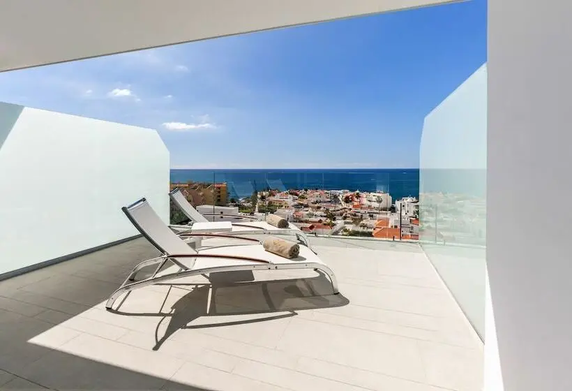 سوییت جونیور با چشمانداز دریا, Royal Hideaway Corales Beach Adults Only