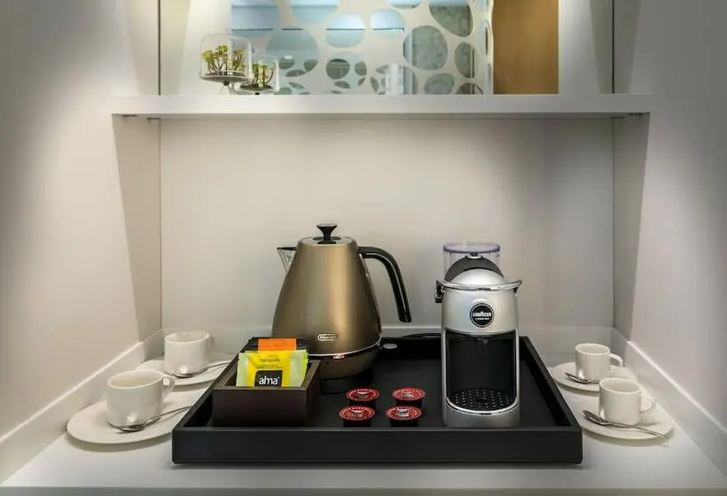سوییت جونیور با چشمانداز دریا, Royal Hideaway Corales Beach Adults Only