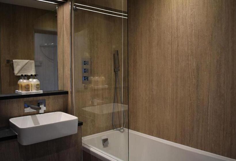 豪华家庭房间, Sandown Park Lodge