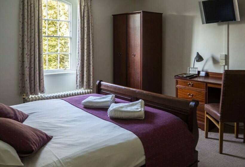 غرفة قياسية, The Cosener's House