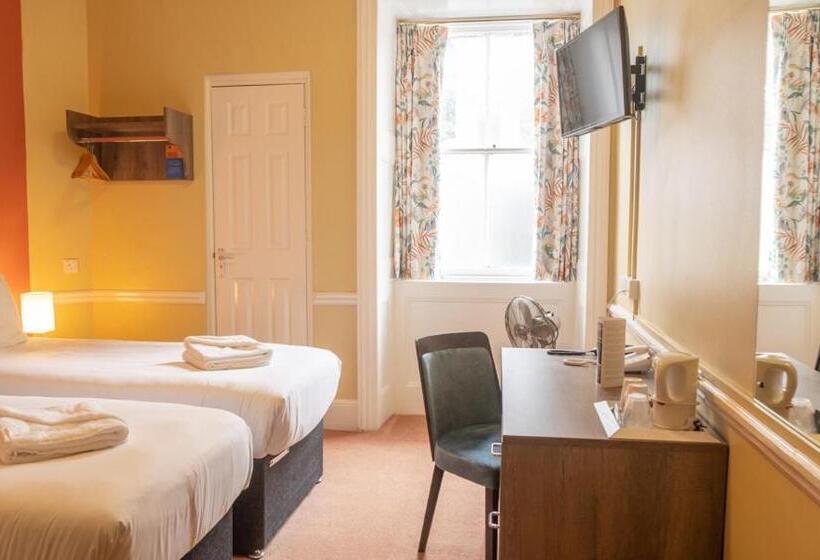 غرفة قياسية, The Cosener's House