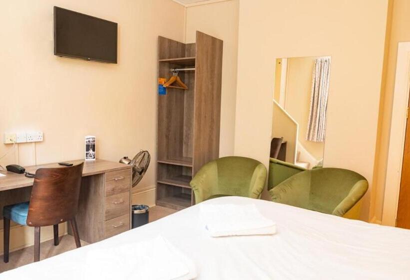 غرفة قياسية, The Cosener's House