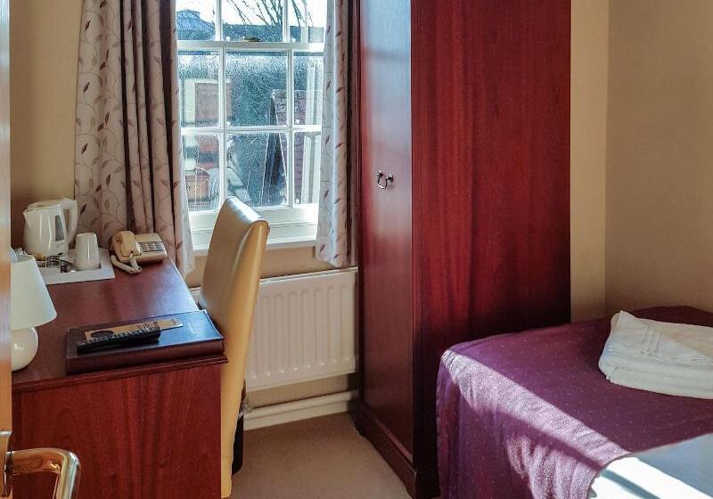 غرفة قياسية فردية, The Cosener's House