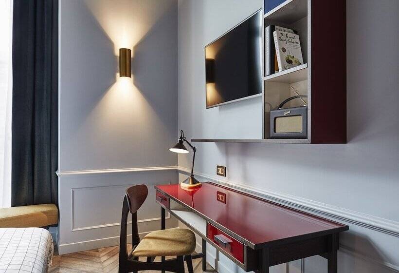 スタンダードルーム, The Hoxton  Paris