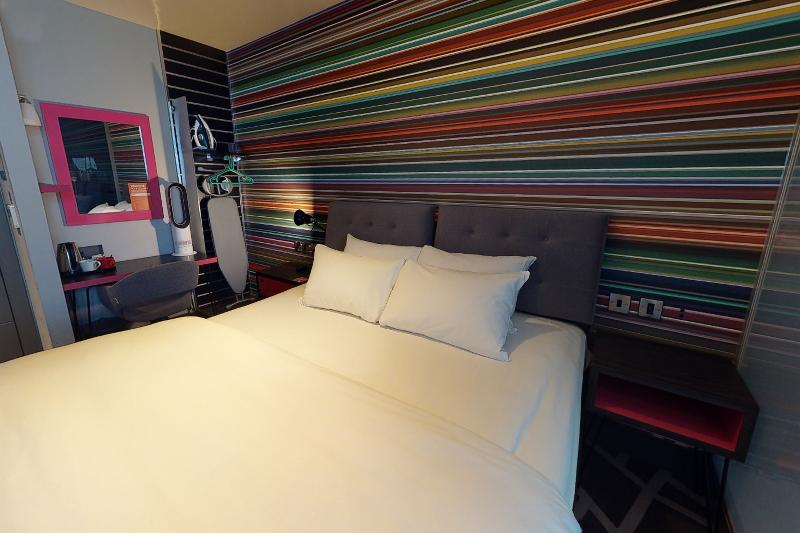 标准间, Village Hotel Portsmouth