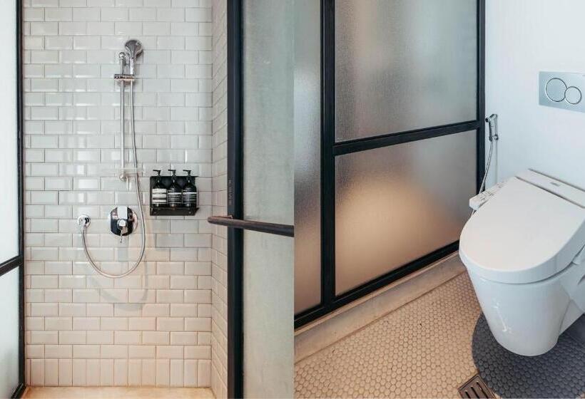 اتاق استاندارد سه نفره, U.i.j Hotel & Hostel