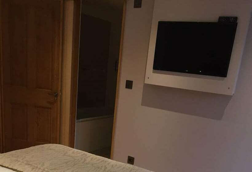 Номер Стандарт, 8 Owls B&b